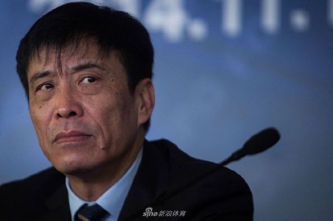 此外，巴萨和对拉比奥特感兴趣，但他们无法满足球员的薪水要求。